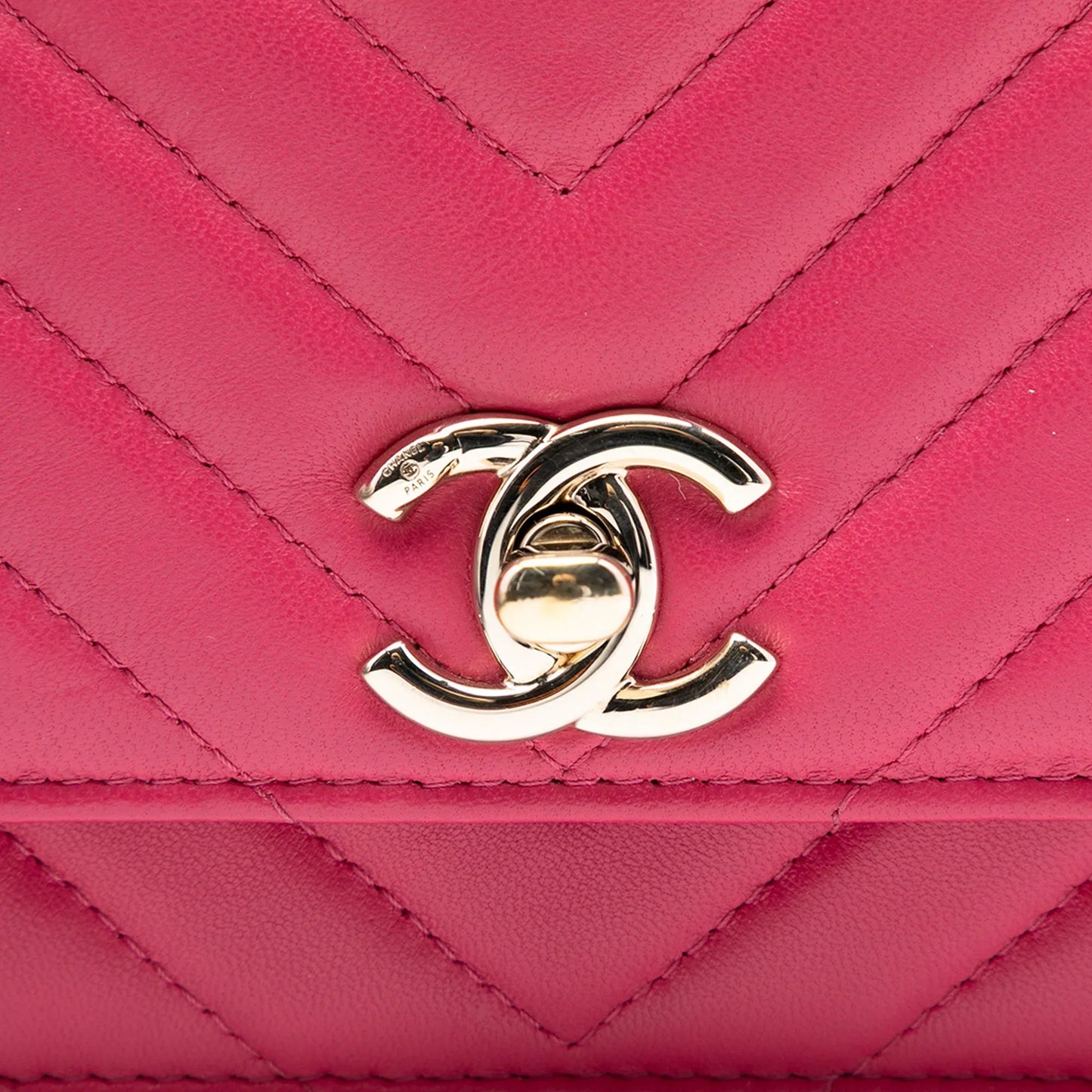 Pink Chanel Chevron Lambskin Trendy CC Chain Wallet on Chain Crossbody Bag