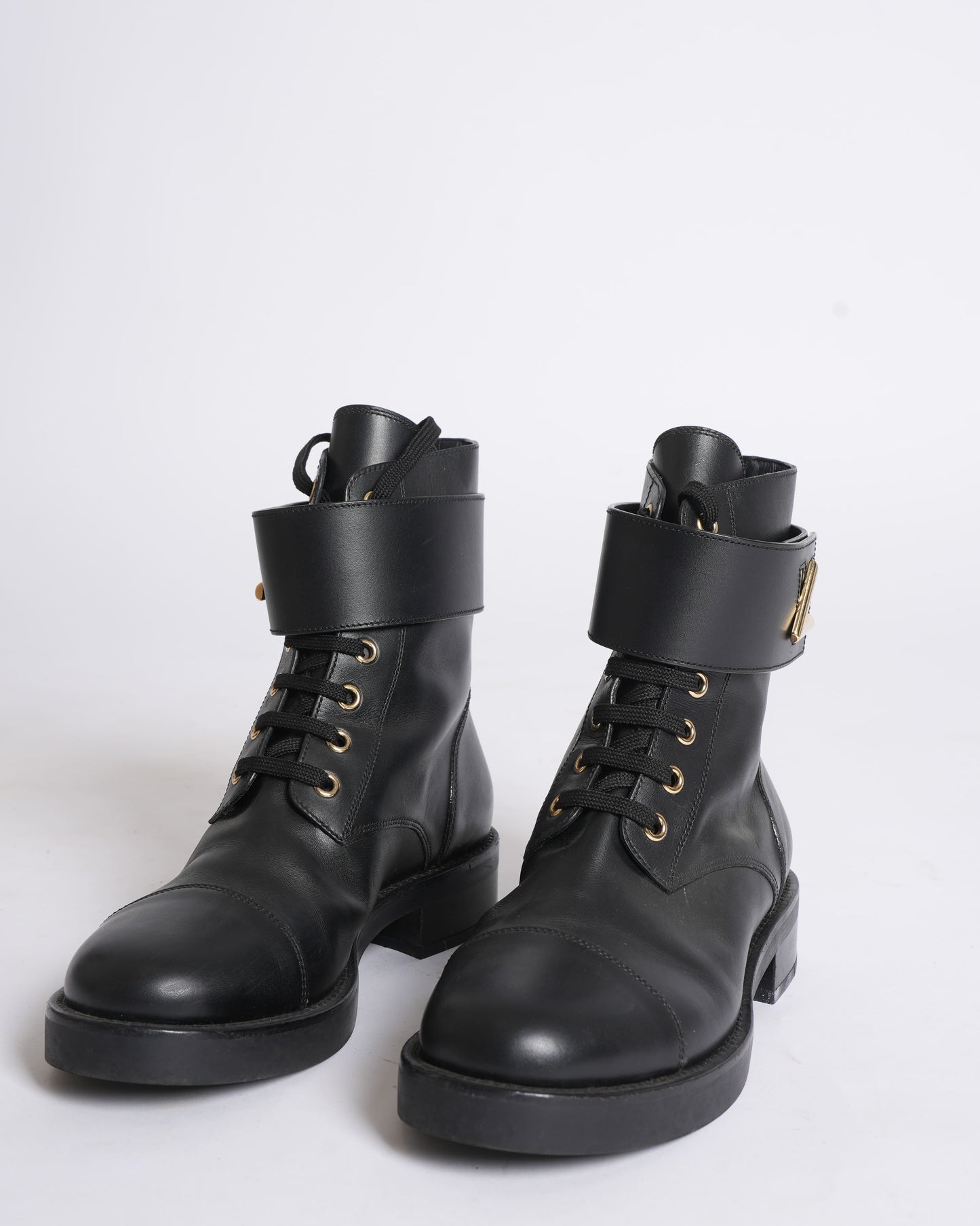 Louis Vuitton Flat Ranger Boots