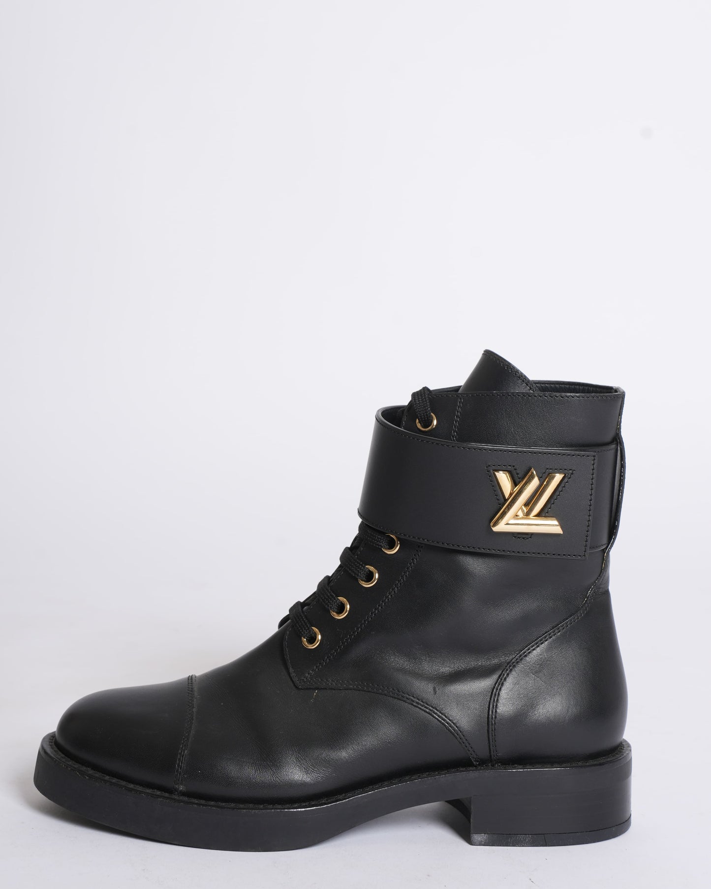 Louis Vuitton Flat Ranger Boots