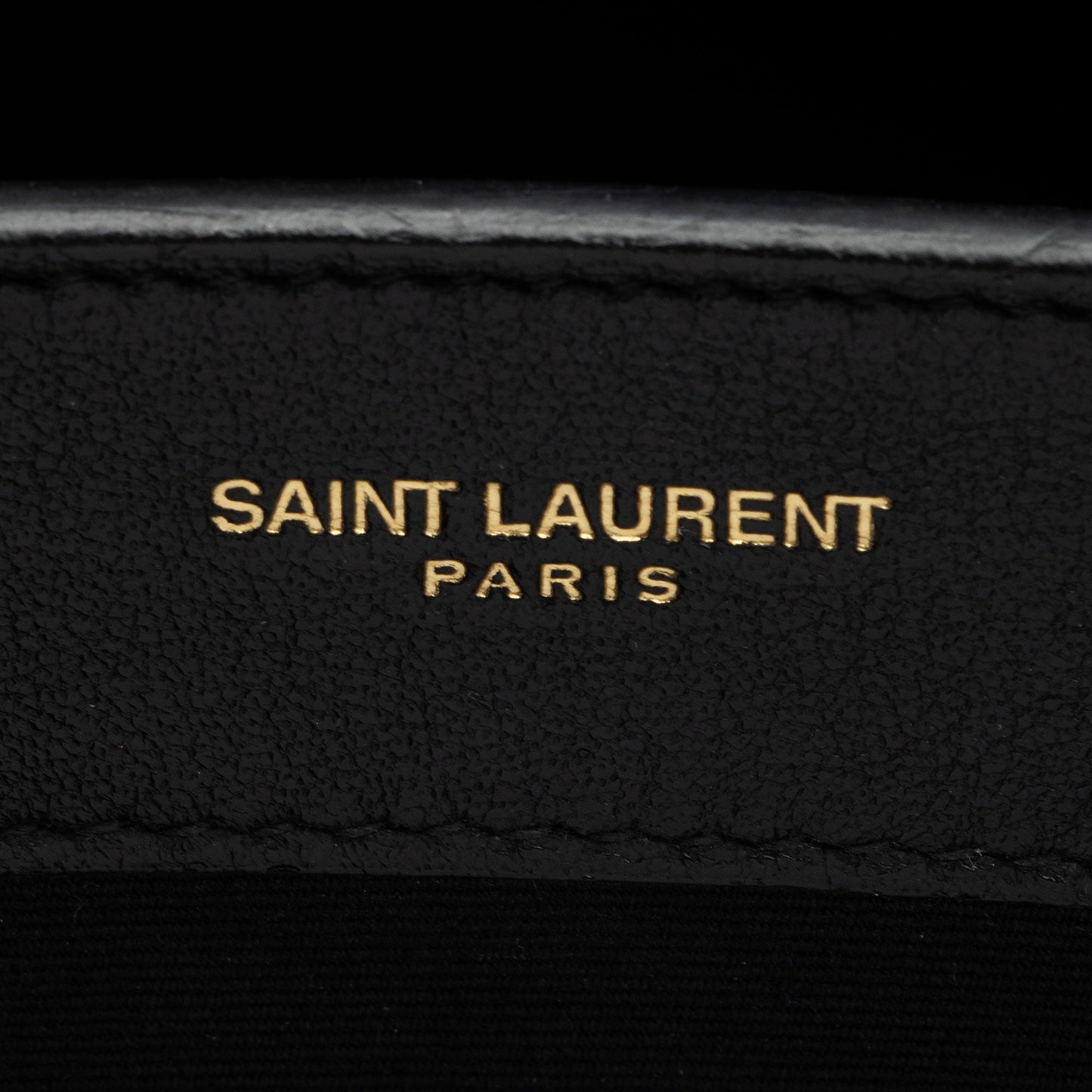 Saint Laurent Calfskin Monogram Uptown Medium Tote GumjsZ