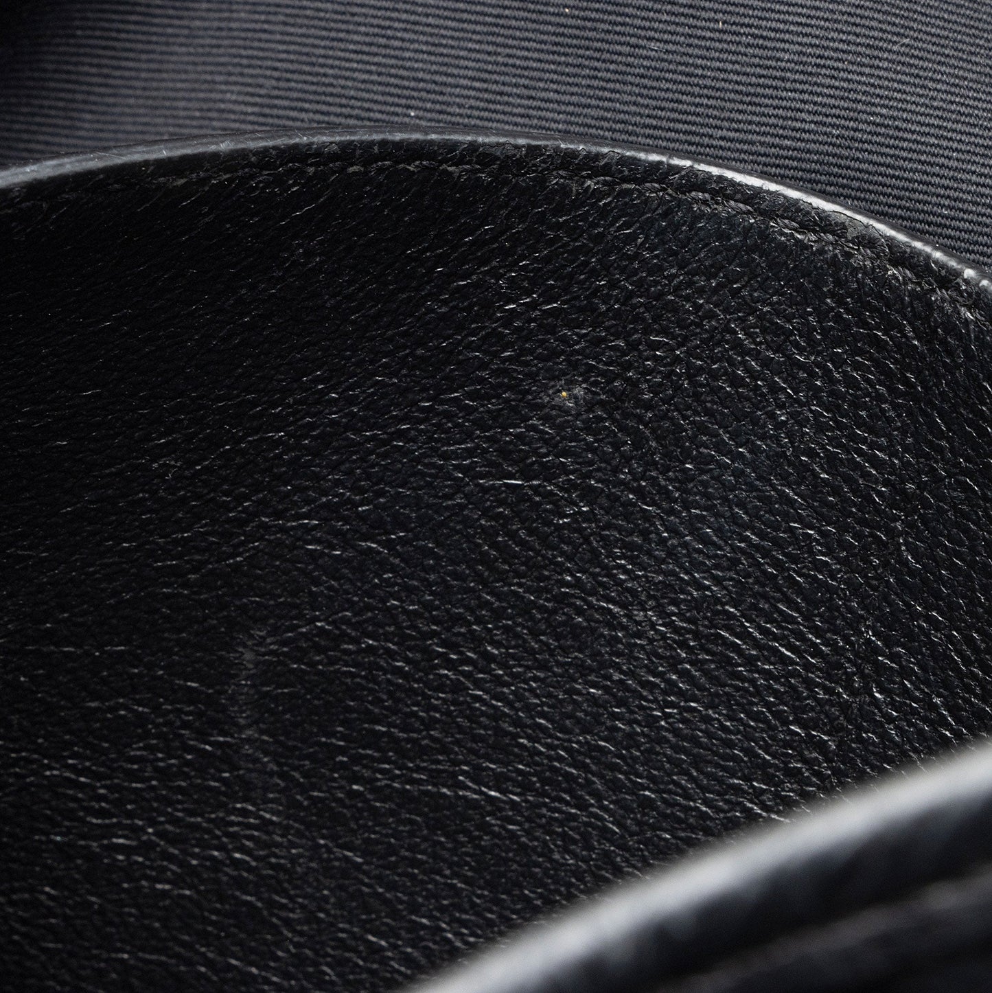 Saint Laurent Crinkled Calfskin Matte Black Monogram Niki Large Shoulder Bag eFW25Q