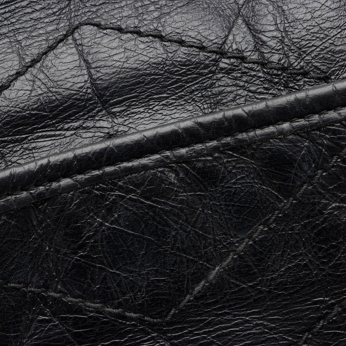 Saint Laurent Crinkled Calfskin Matte Black Monogram Niki Large Shoulder Bag eFW25Q