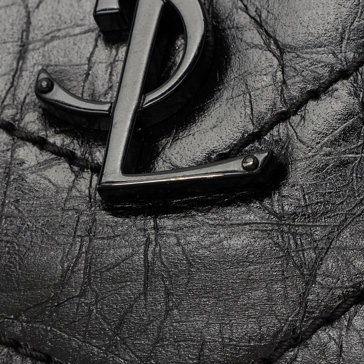 Saint Laurent Crinkled Calfskin Monogram Niki Medium Shopping Tote HoUdcp