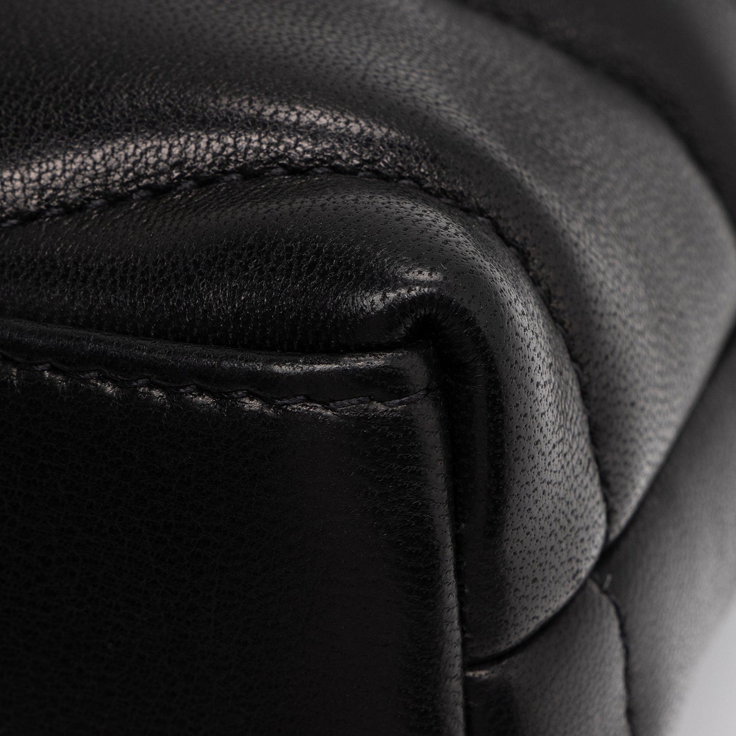 Saint Laurent Lambskin Monogram Puffer LouLou Small Clutch mMsAcC