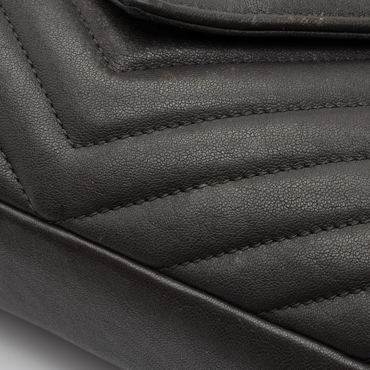 Saint Laurent Matelasse Calfskin Monogram College Medium Shoulder Bag VVdWy3