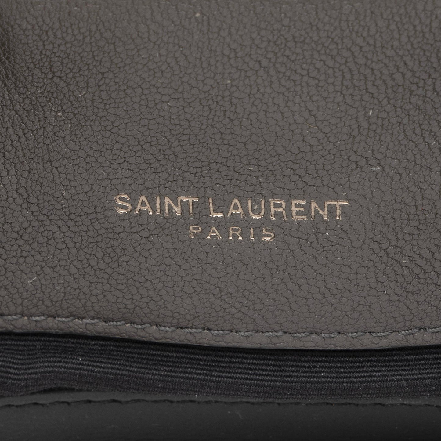 Saint Laurent Matelasse Calfskin Monogram College Medium Shoulder Bag VVdWy3