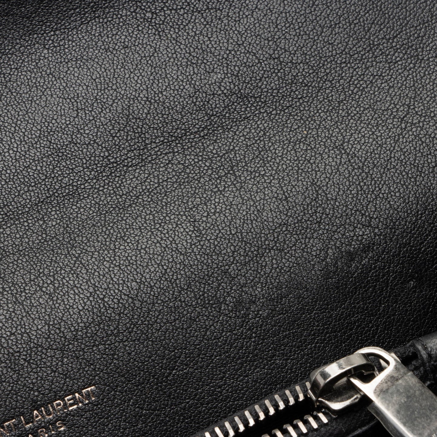 Saint Laurent Matelasse Calfskin Monogram College Medium Shoulder Bag MMt0qg