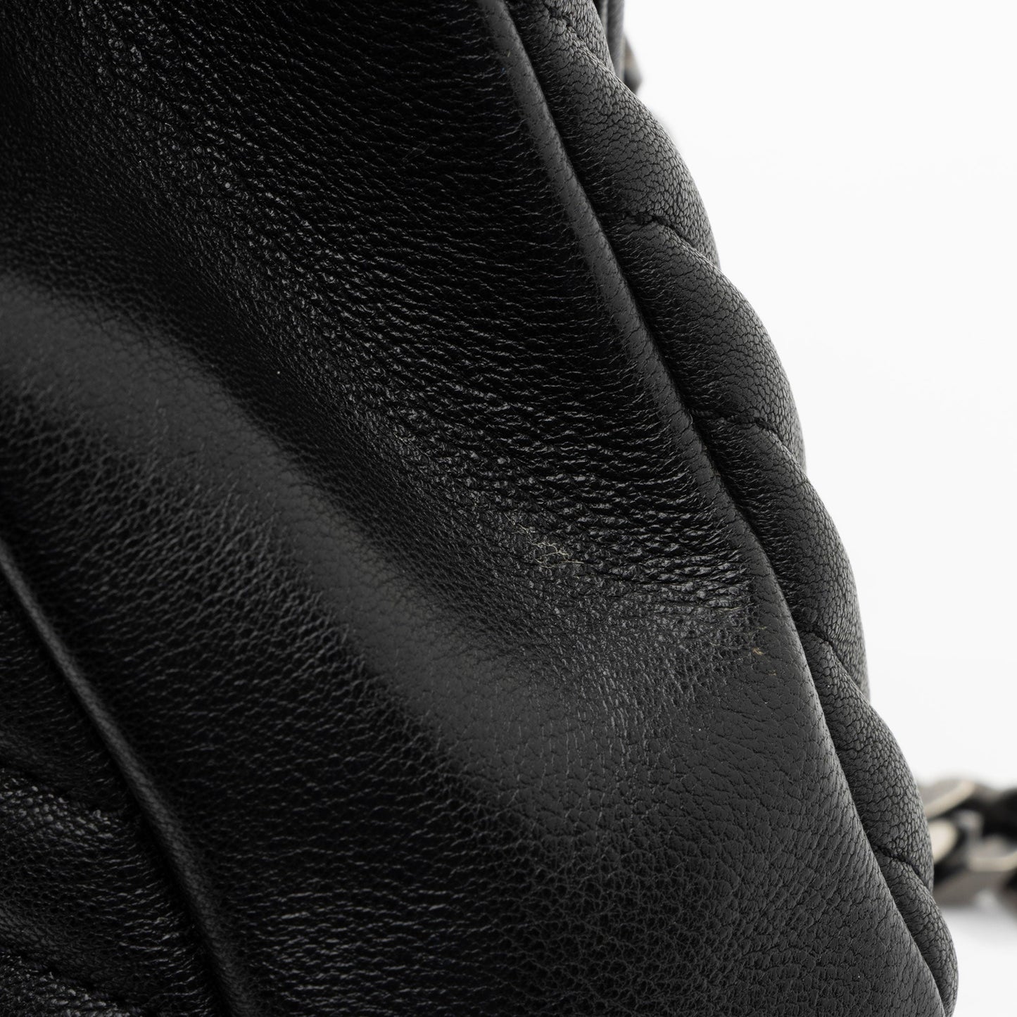 Saint Laurent Matelasse Calfskin Monogram College Medium Shoulder Bag MMt0qg