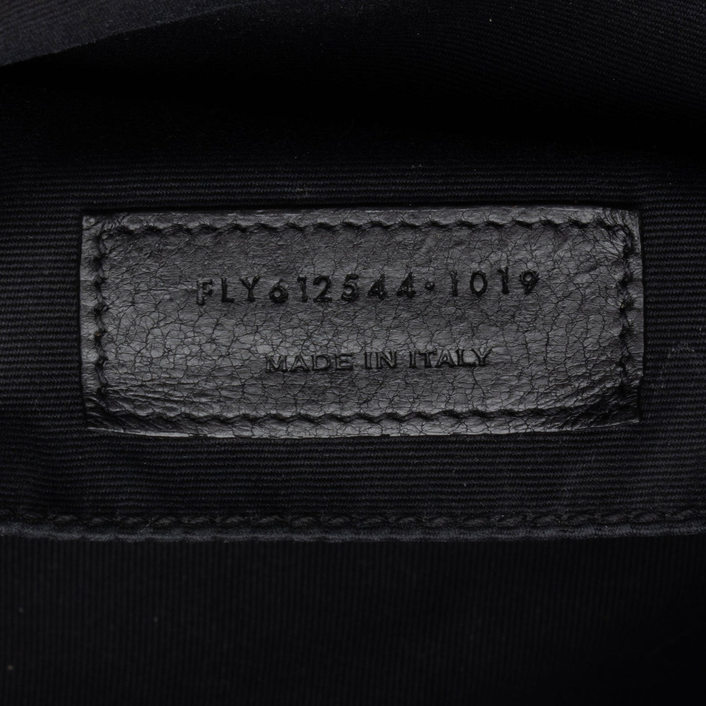 Saint Laurent Matelasse Calfskin Monogram Lou Camera Bag 017geY
