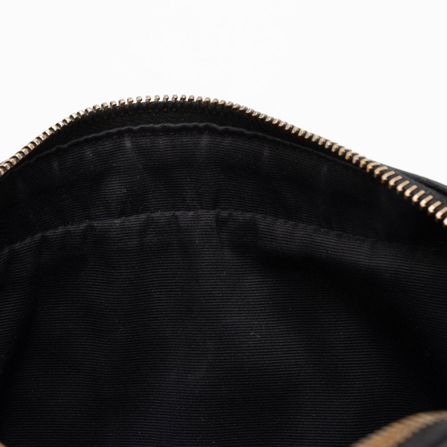 Saint Laurent Matelasse Calfskin Monogram Lou Camera Bag 017geY