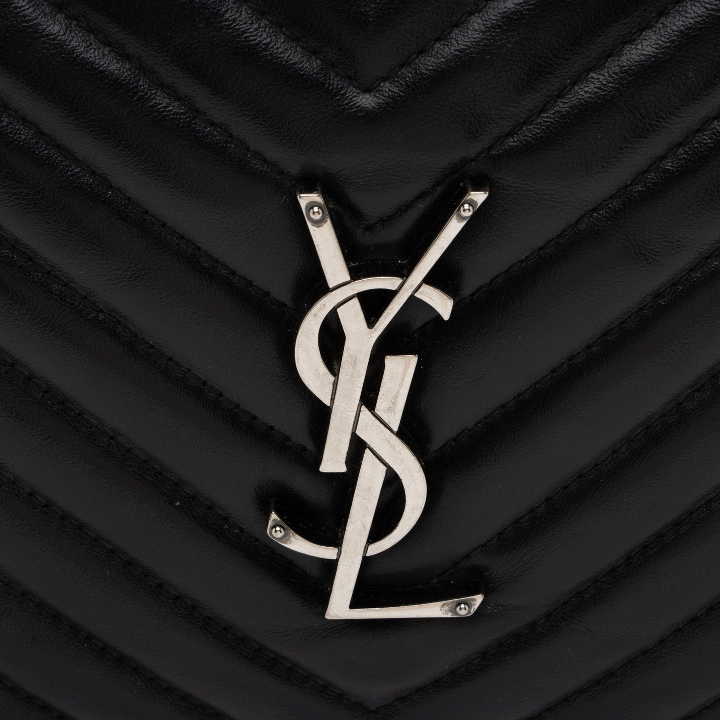 Saint Laurent Matelasse Calfskin Monogram Lou Camera Bag 017geY