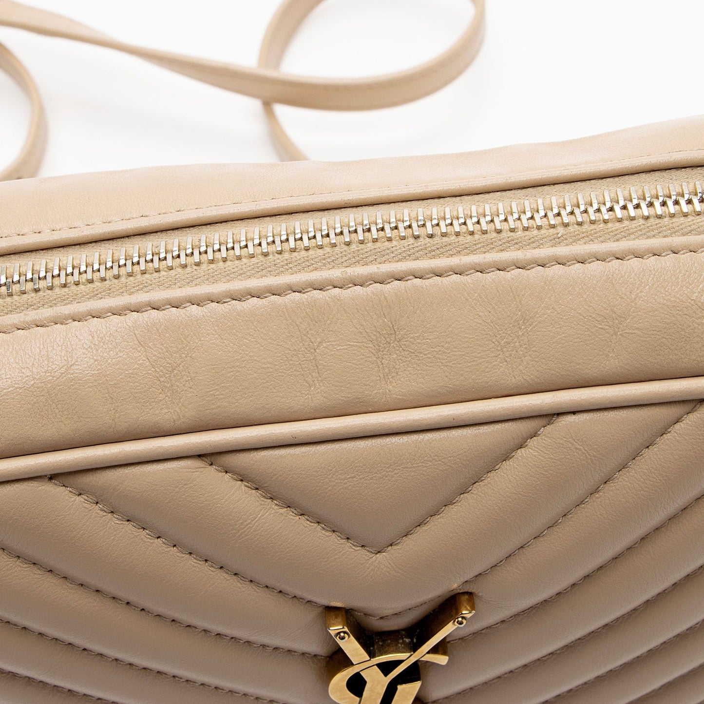 Saint Laurent Matelasse Calfskin Monogram Lou Camera Bag wHhf08