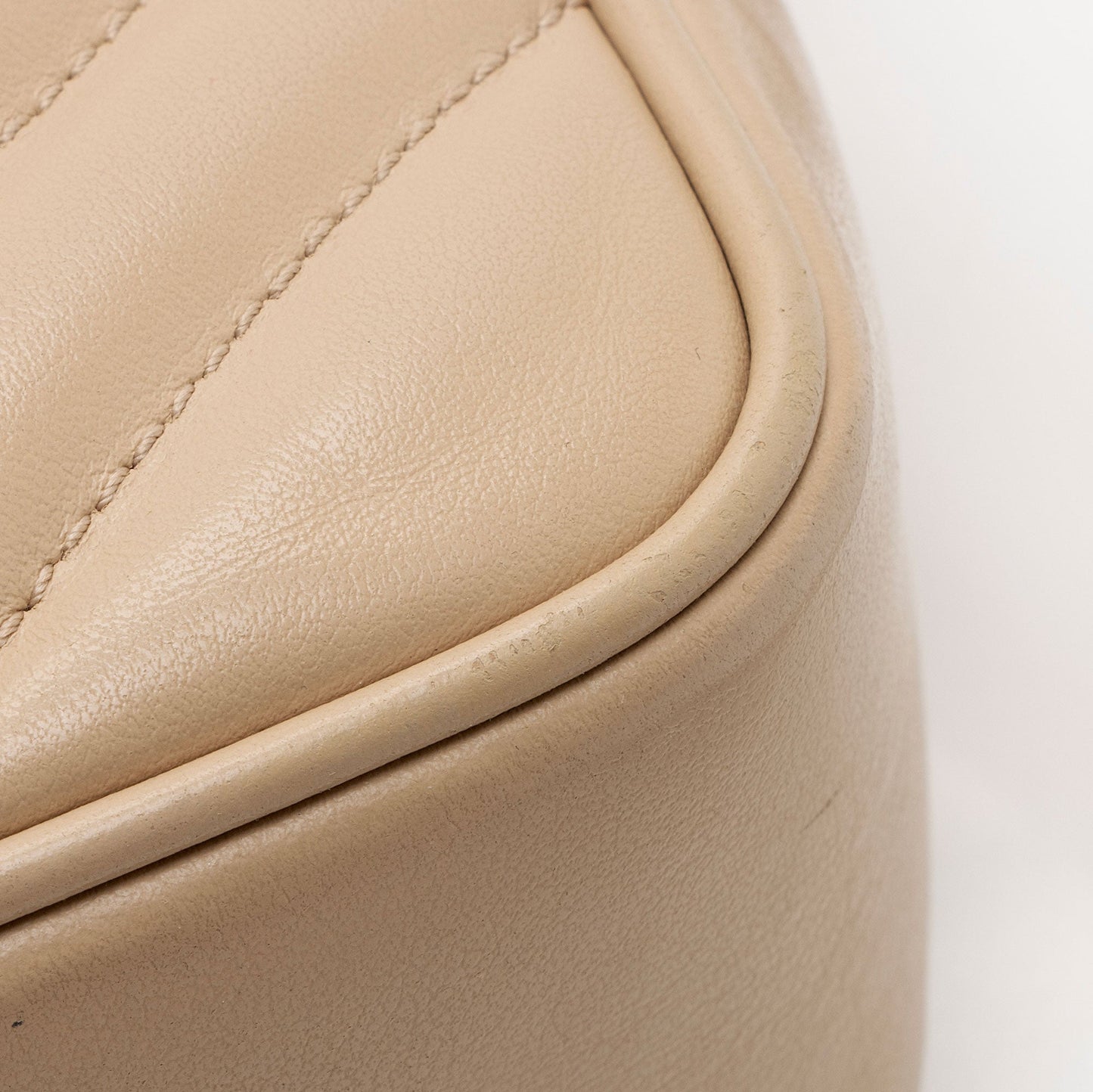 Saint Laurent Matelasse Calfskin Monogram Lou Camera Bag wHhf08