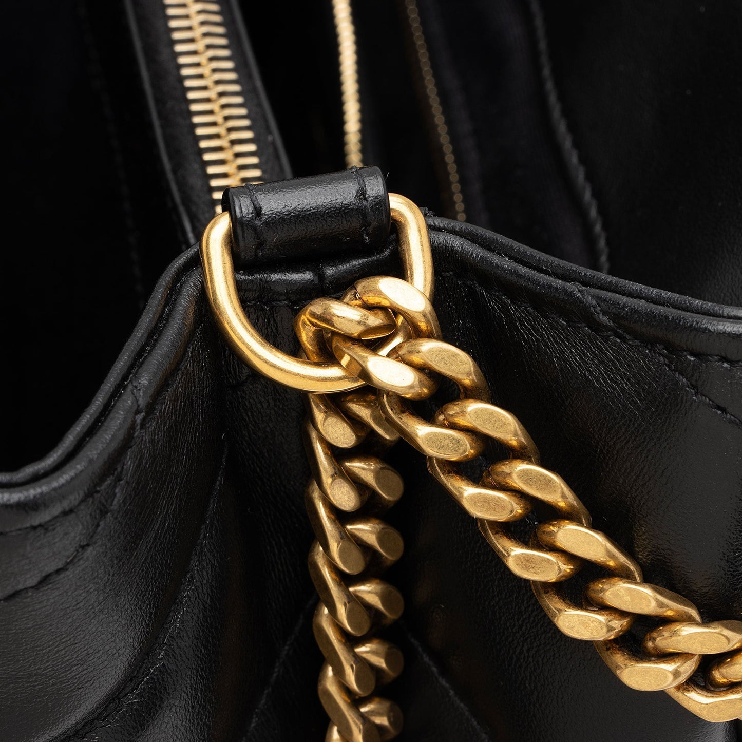 Saint Laurent Matelasse Calfskin Monogram LouLou Chain Medium Shoulder Bag sPEp1X