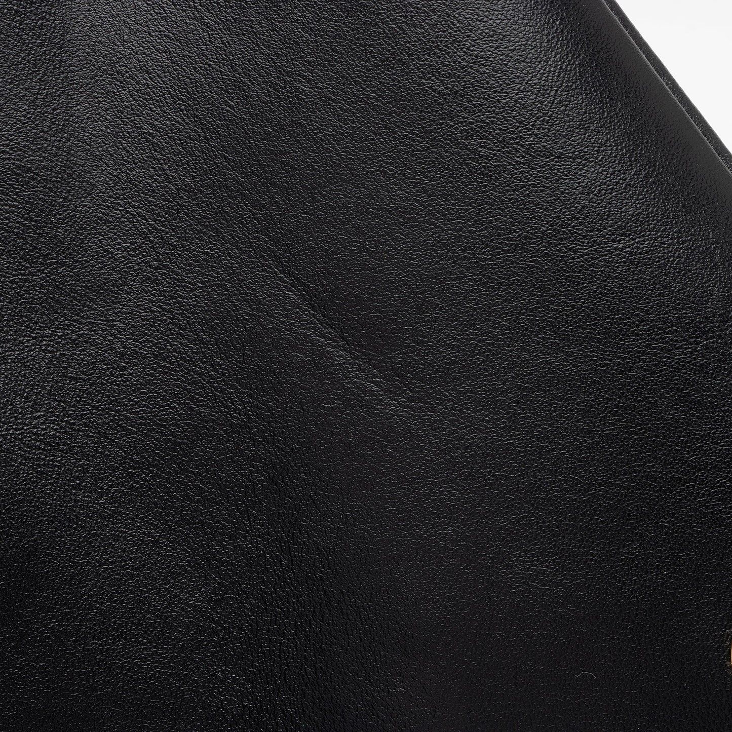 Saint Laurent Matelasse Calfskin Monogram LouLou Chain Medium Shoulder Bag sPEp1X
