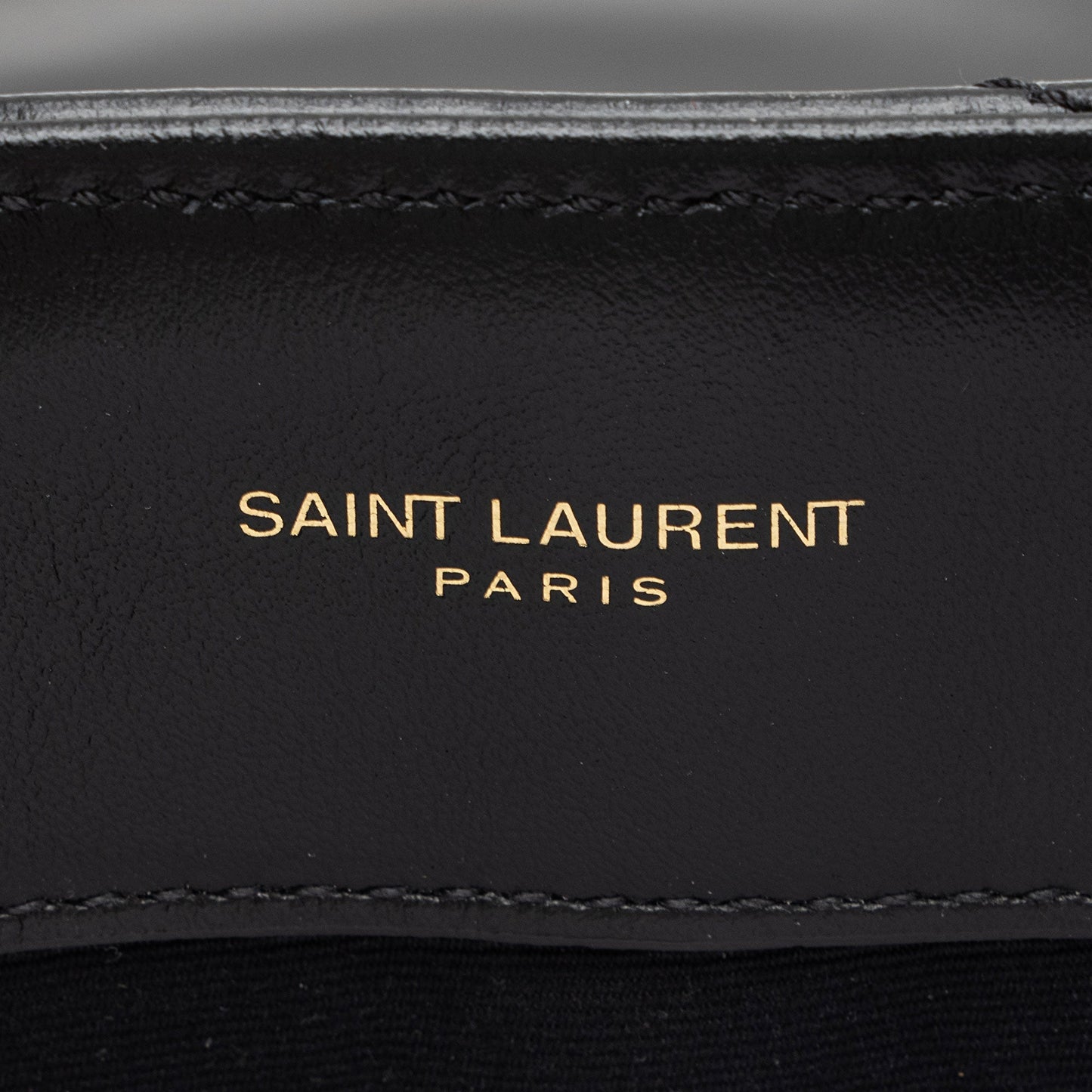 Saint Laurent Matelasse Calfskin Monogram LouLou Chain Medium Shoulder Bag m6cEGy