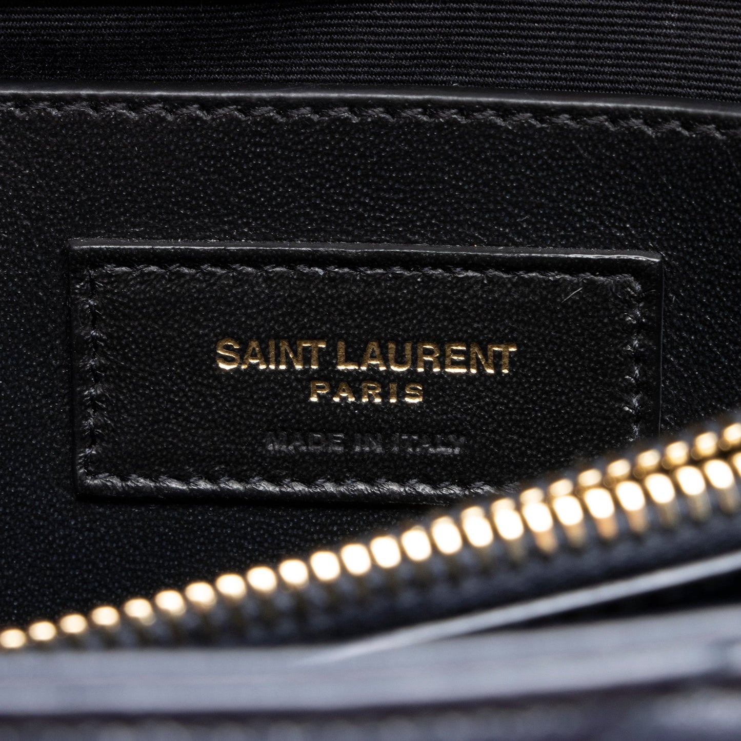 Saint Laurent Matelasse Calfskin Monogram LouLou Chain Small Crossbody Bag HY4rvs