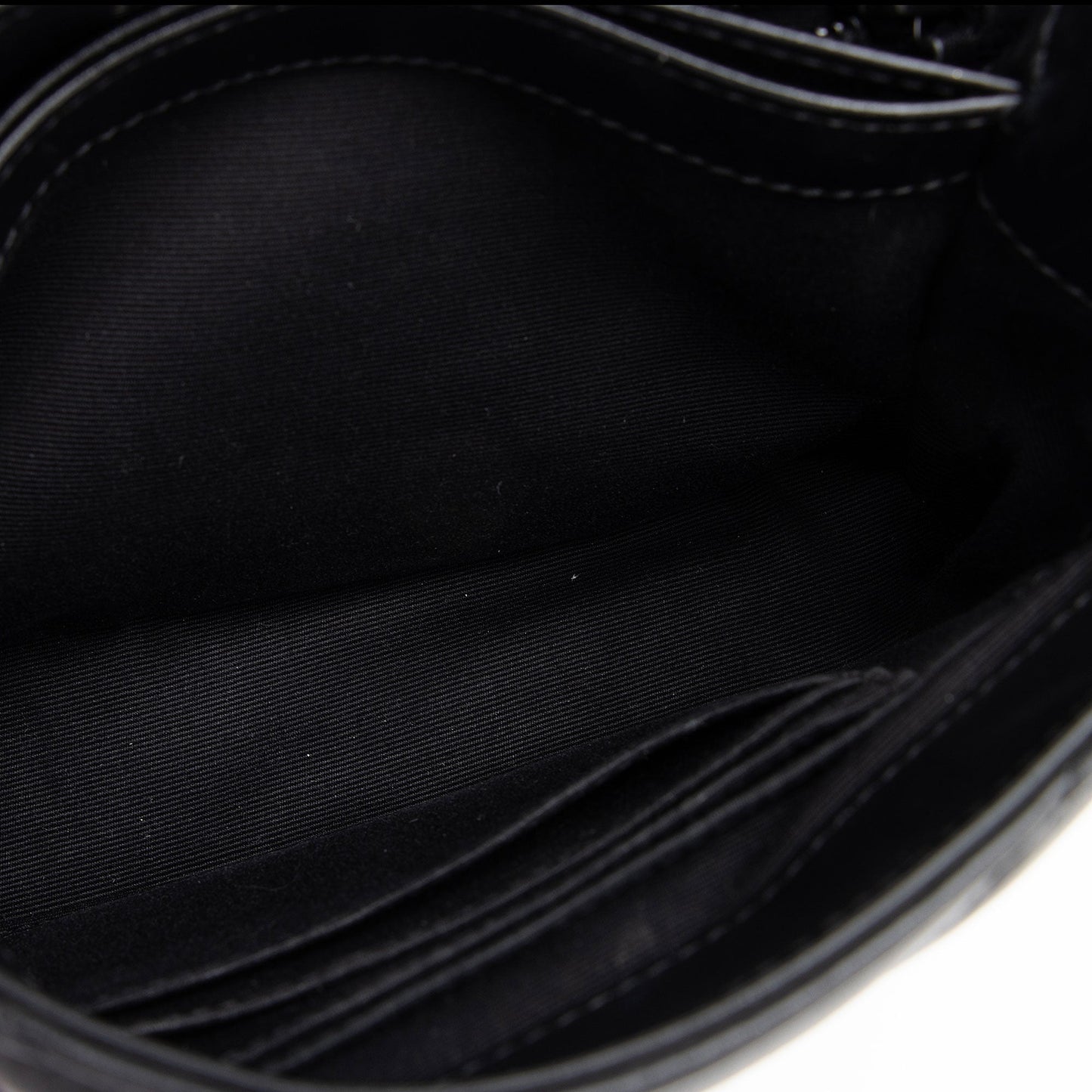 Saint Laurent Matelasse Calfskin Monogram LouLou Toy Crossbody mABiaH