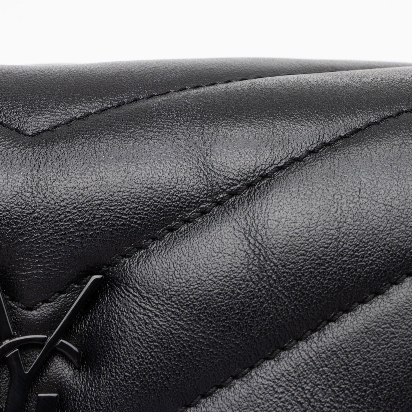 Saint Laurent Matelasse Calfskin Monogram LouLou Toy Crossbody mABiaH