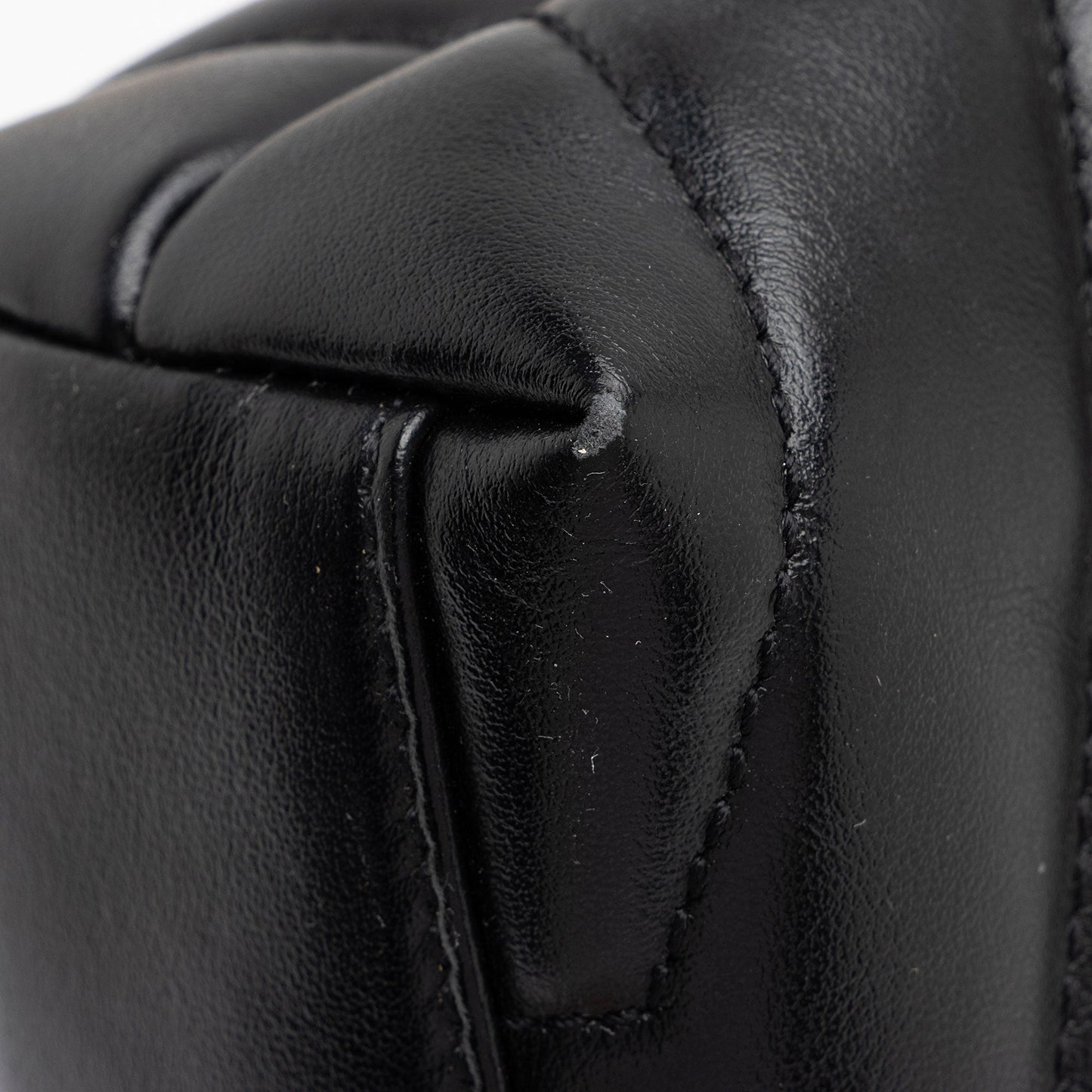Saint Laurent Matelasse Calfskin Monogram LouLou Toy Crossbody mABiaH