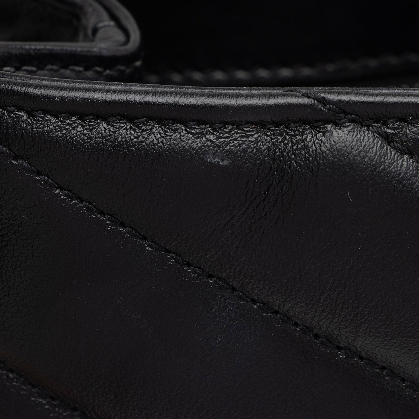 Saint Laurent Matelasse Calfskin Monogram LouLou Toy Crossbody mABiaH
