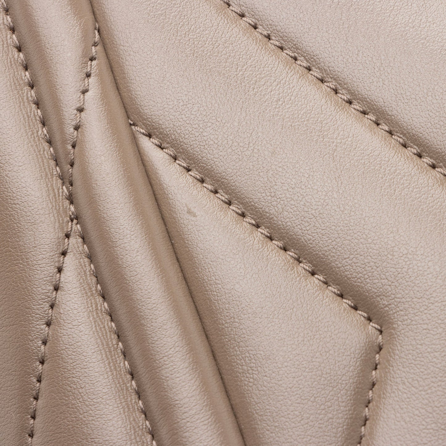 Saint Laurent Matelasse Calfskin Monogram LouLou Toy Crossbody Bag ldIeOn