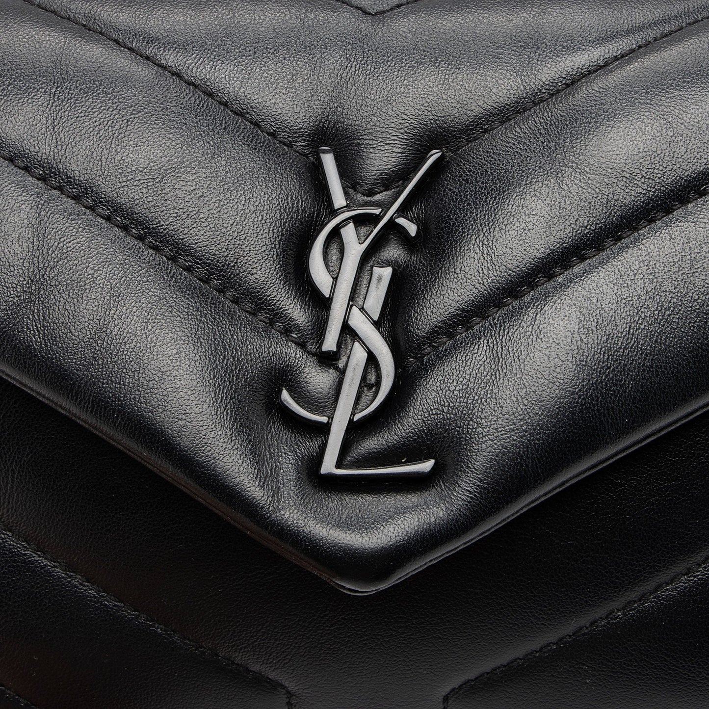 Saint Laurent Matelasse Calfskin Monogram LouLou Toy Crossbody Bag l0zOOf