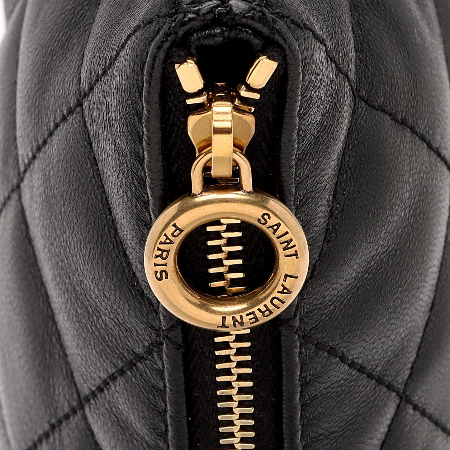 Saint Laurent Quilted Lambskin Pouch ixv7Bg