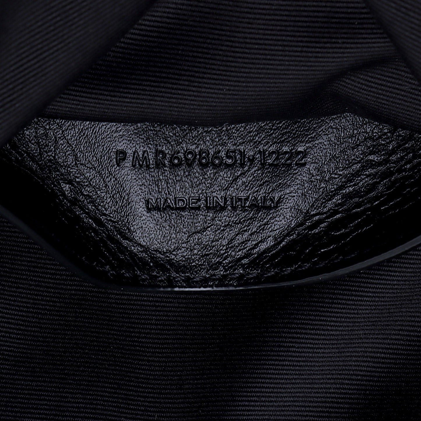 Saint Laurent Quilted Lambskin Pouch ixv7Bg