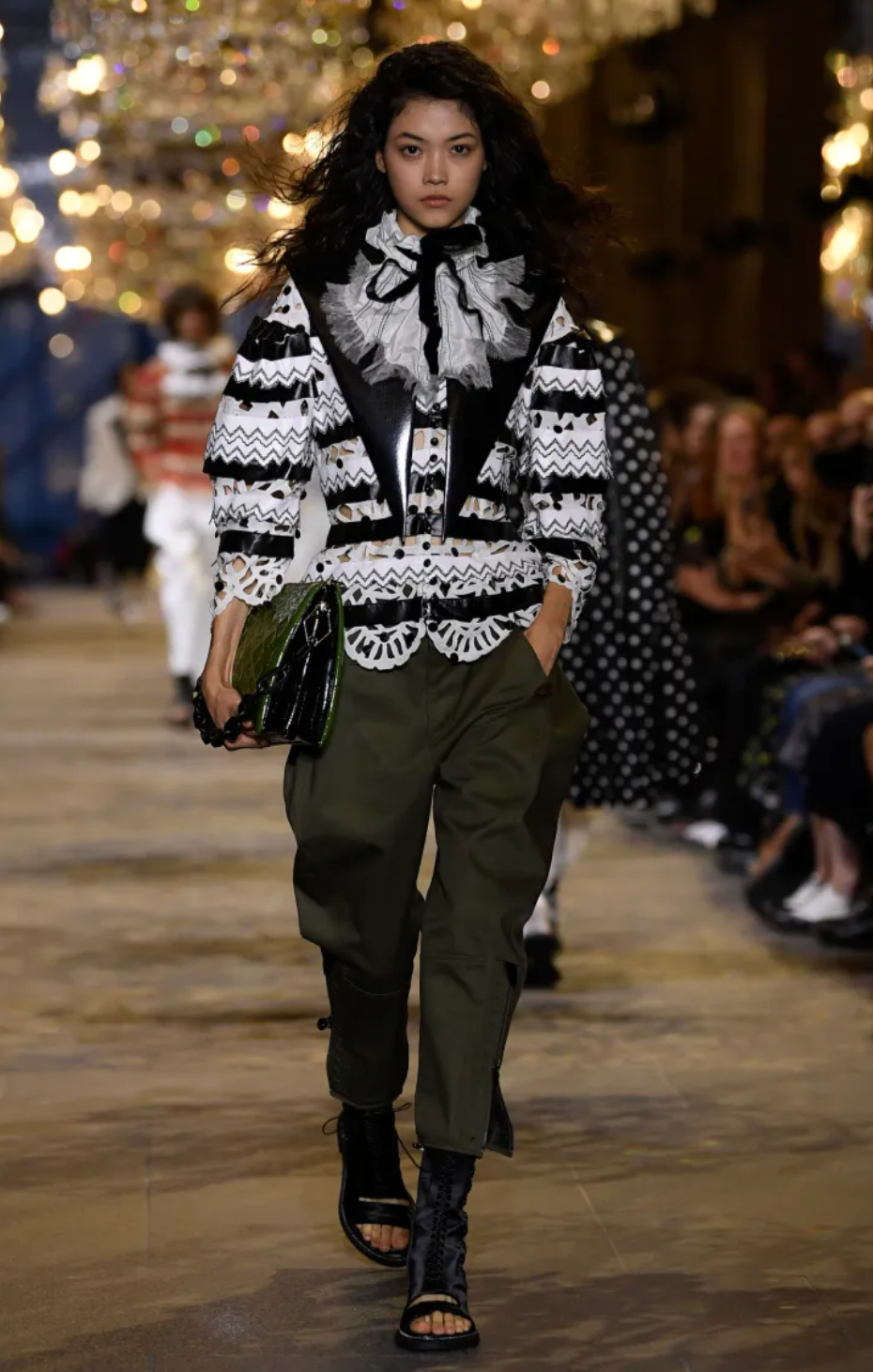 *RUNWAY* Louis Vuitton Spring 2022 Black and White Top with Cut Out and Sequin Details Size FR 40 (UK 12)