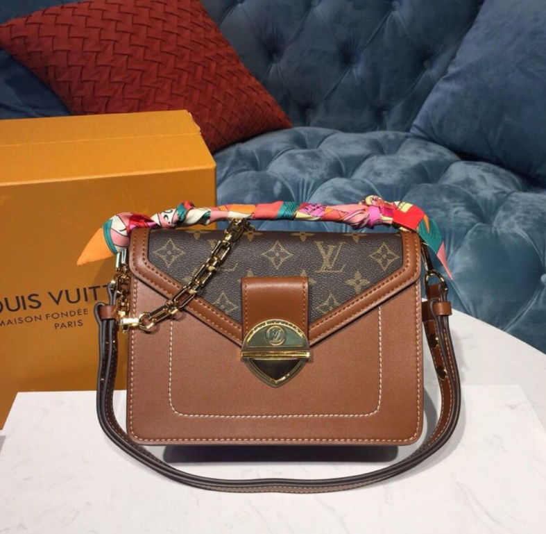 Top Quality Biface Monogram Canvas By Nicolas Ghesquiere For Women, Womens Handbags, Shoulder Bags 8.7in/21.5cm Top Quality M44386