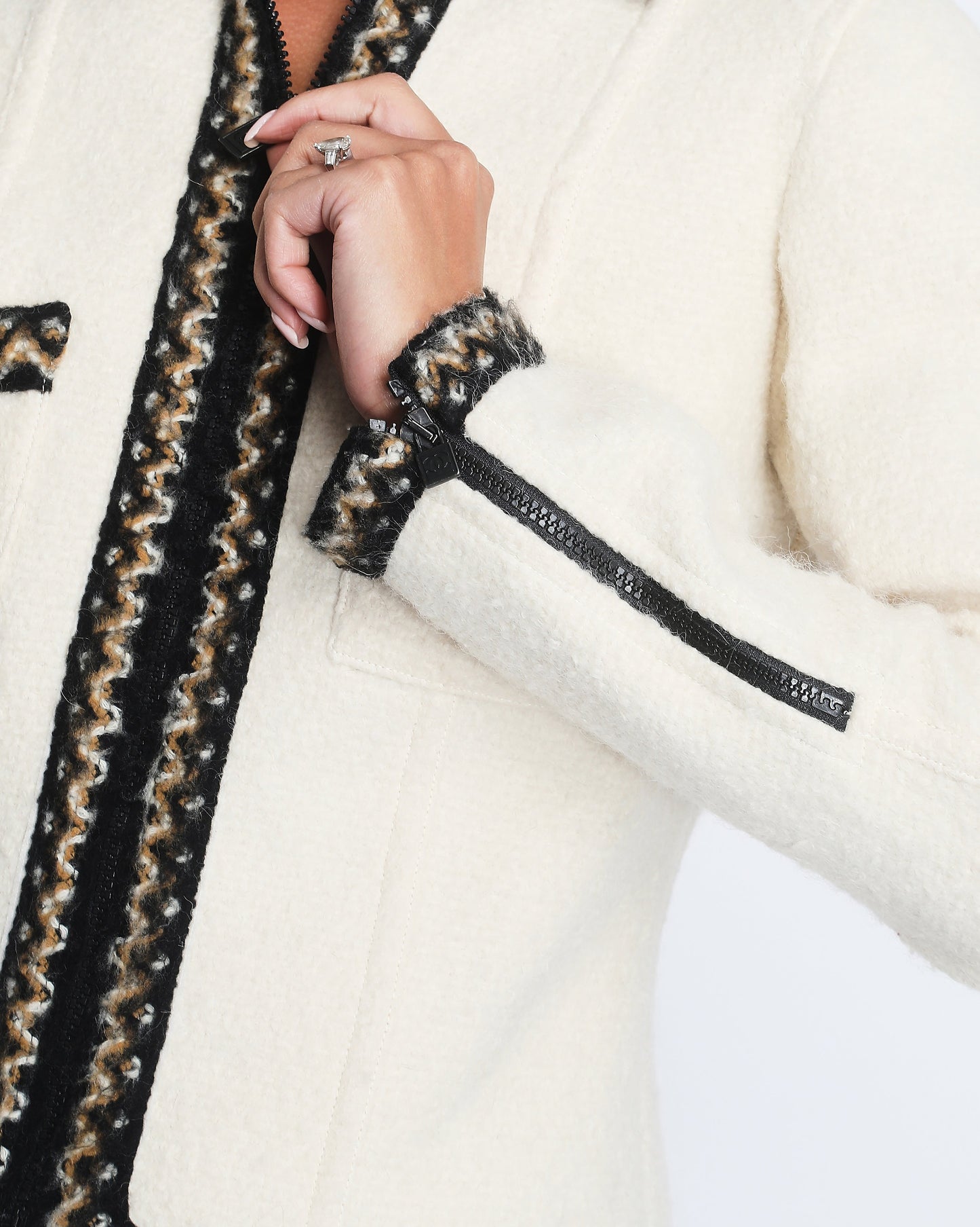Chanel 1996 Cream Mark Tweed Jacket with Brown, White ZigZag Trim Detail Size FR 38 (UK 10)