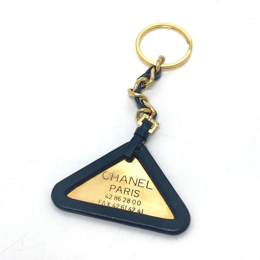 CHANEL Key ring Metal, Leather Gold Metal 94P Triangular plate