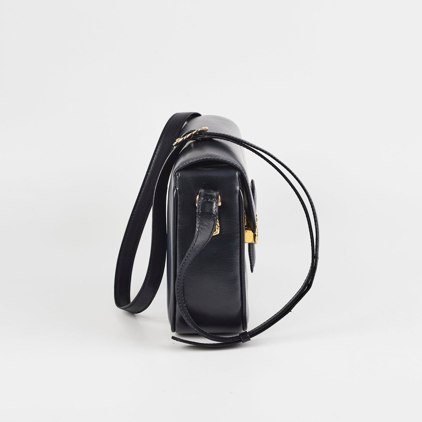 Luxury CELINE   Navy Box Bag