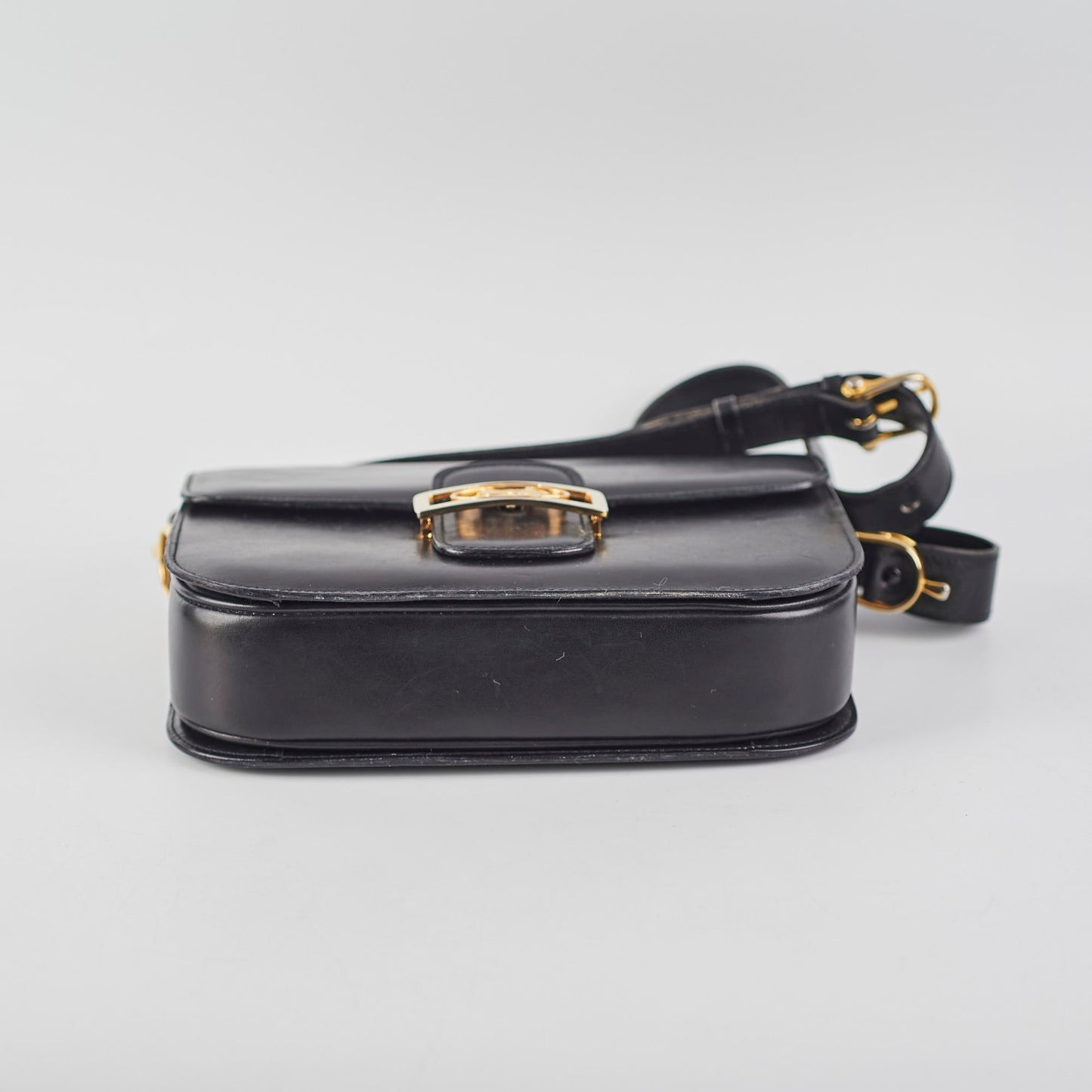 Luxury CELINE   Horse Carriage Bag Black
