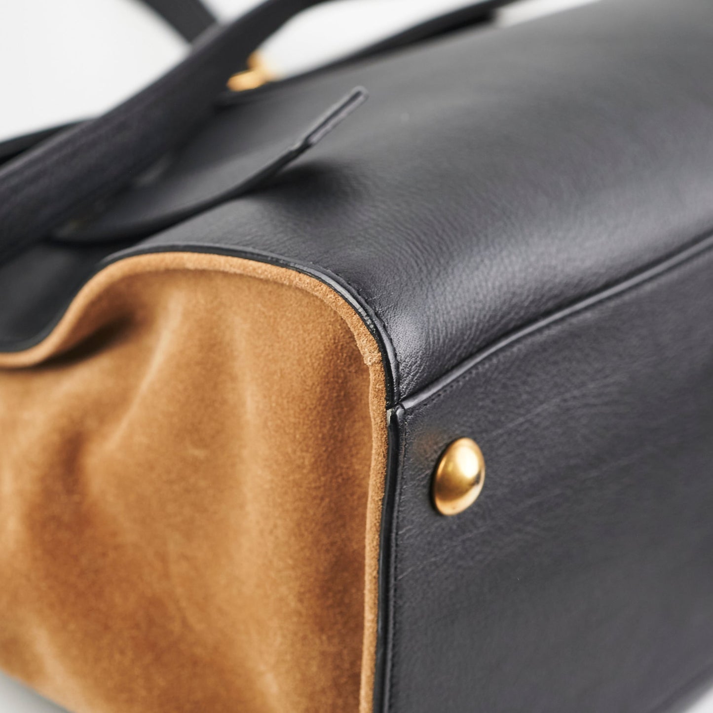 Saint Laurent M  Calfskin Black and Beige Shoulder Bag