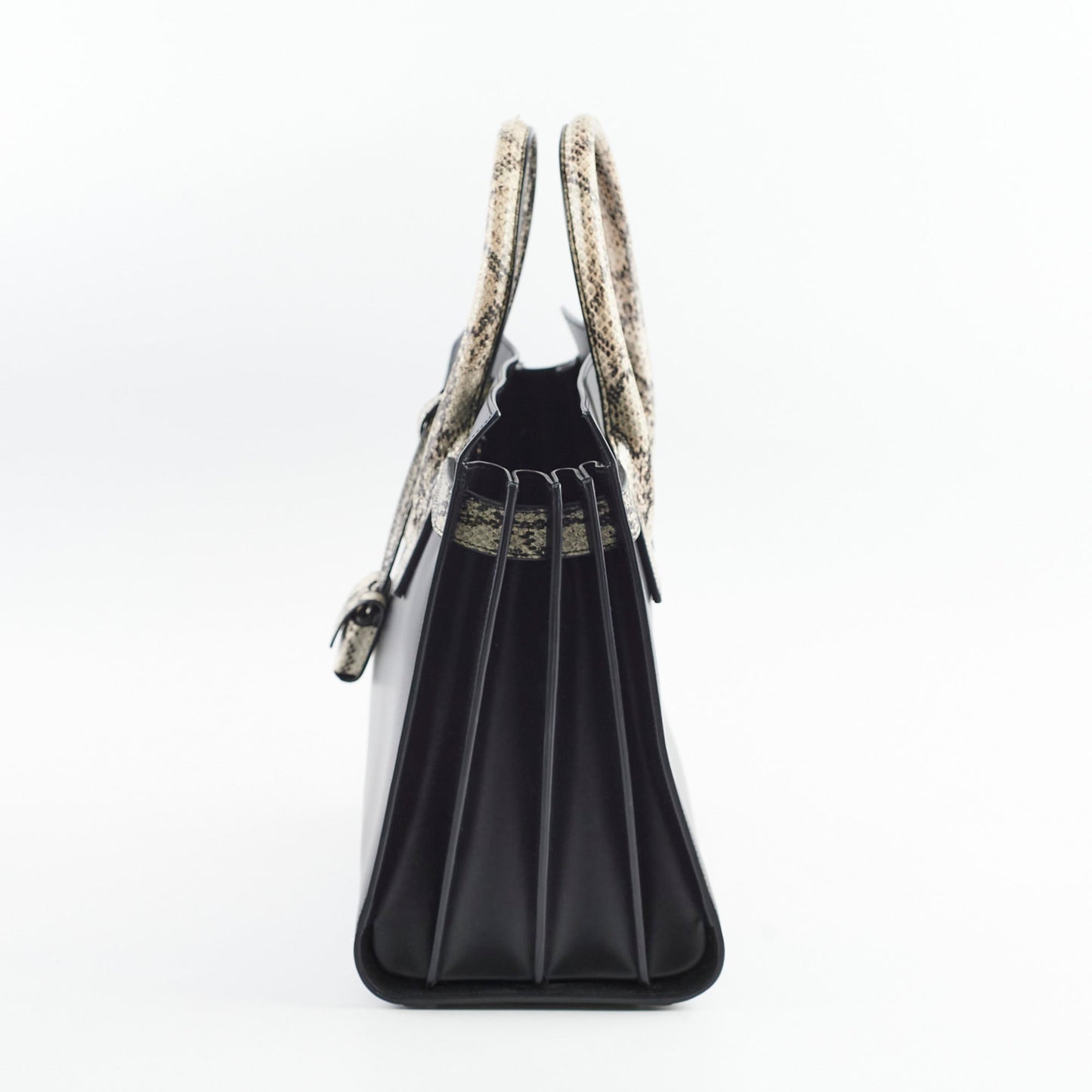 Saint Laurent Mussette   Shoulder Bag Monogram