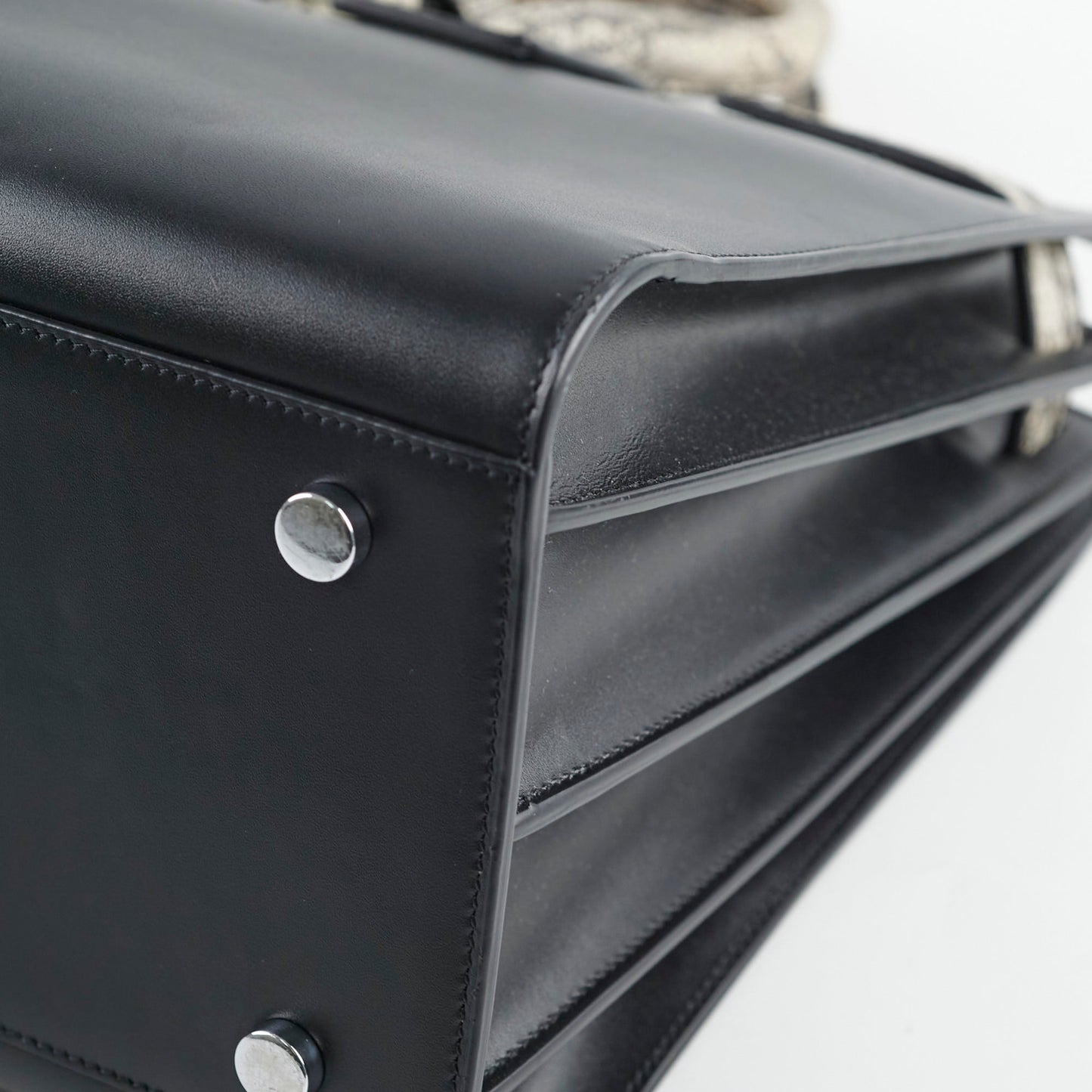 Saint Laurent Mussette   Shoulder Bag Monogram