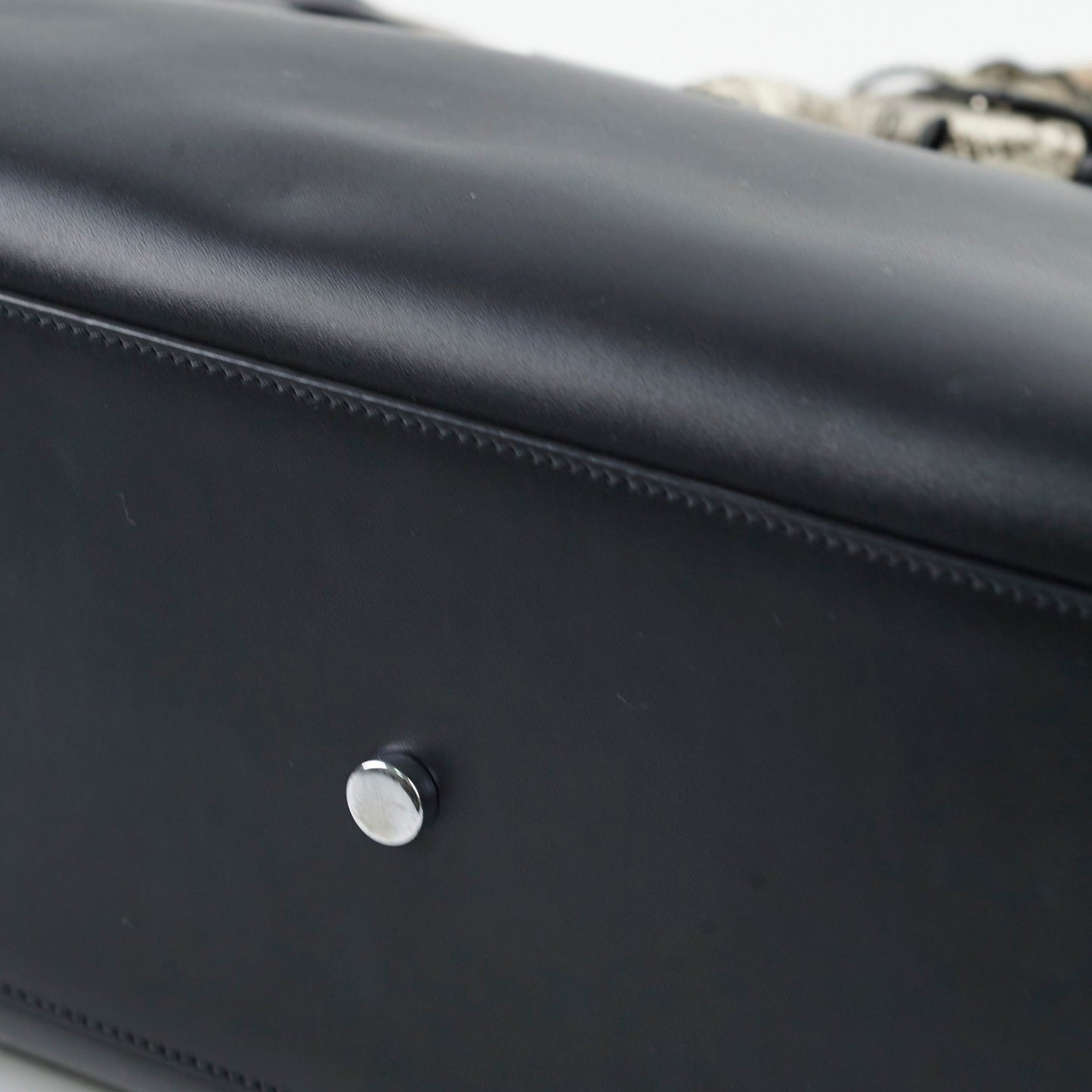 Saint Laurent Mussette   Shoulder Bag Monogram