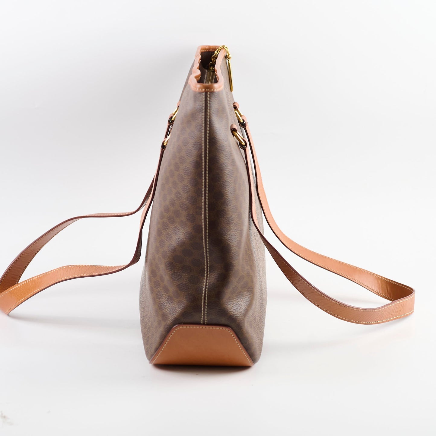 Luxury CELINE   Brown Shoulder Tote