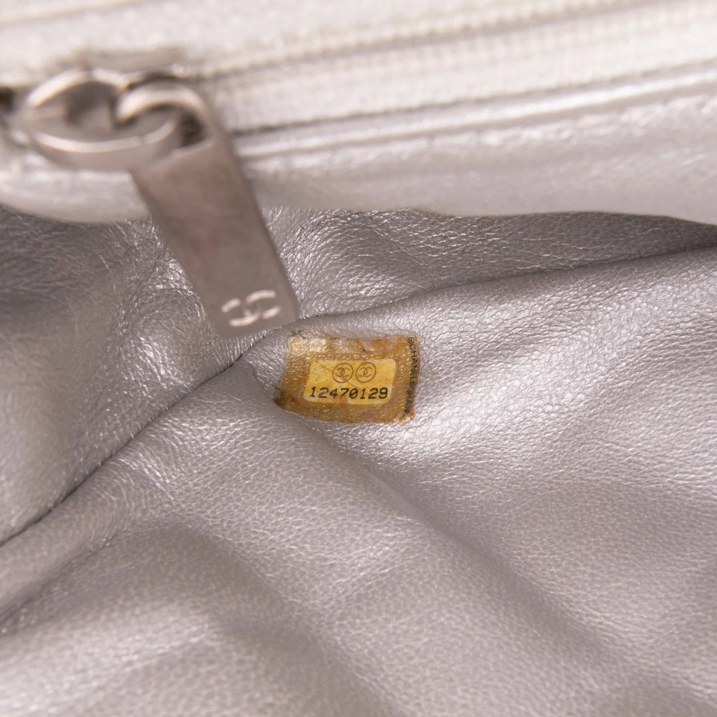 Silver Chanel Reissue 2.55 Metallic Lambskin Clutch With Chain Shoulder Bag