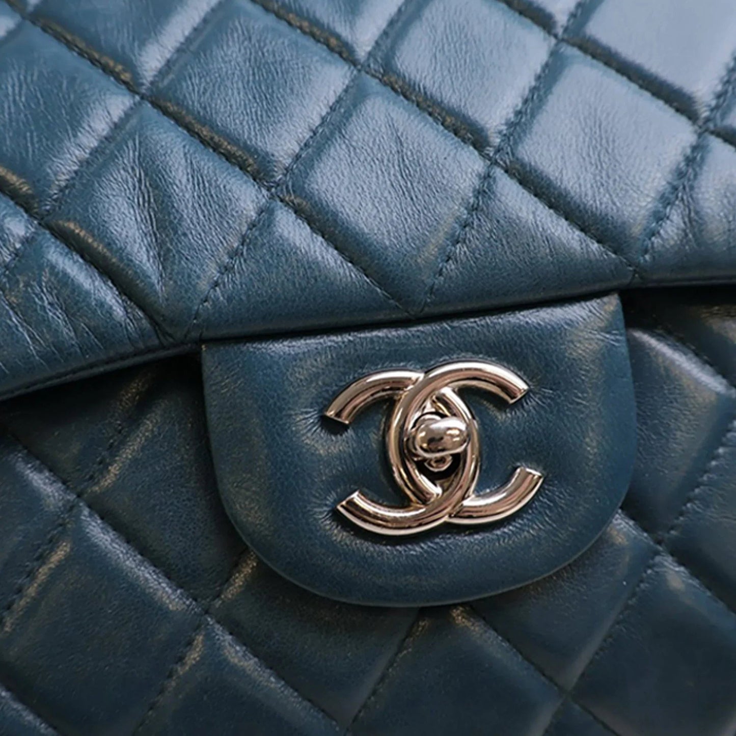Blue Chanel Jumbo Classic Lambskin Single Flap Shoulder Bag