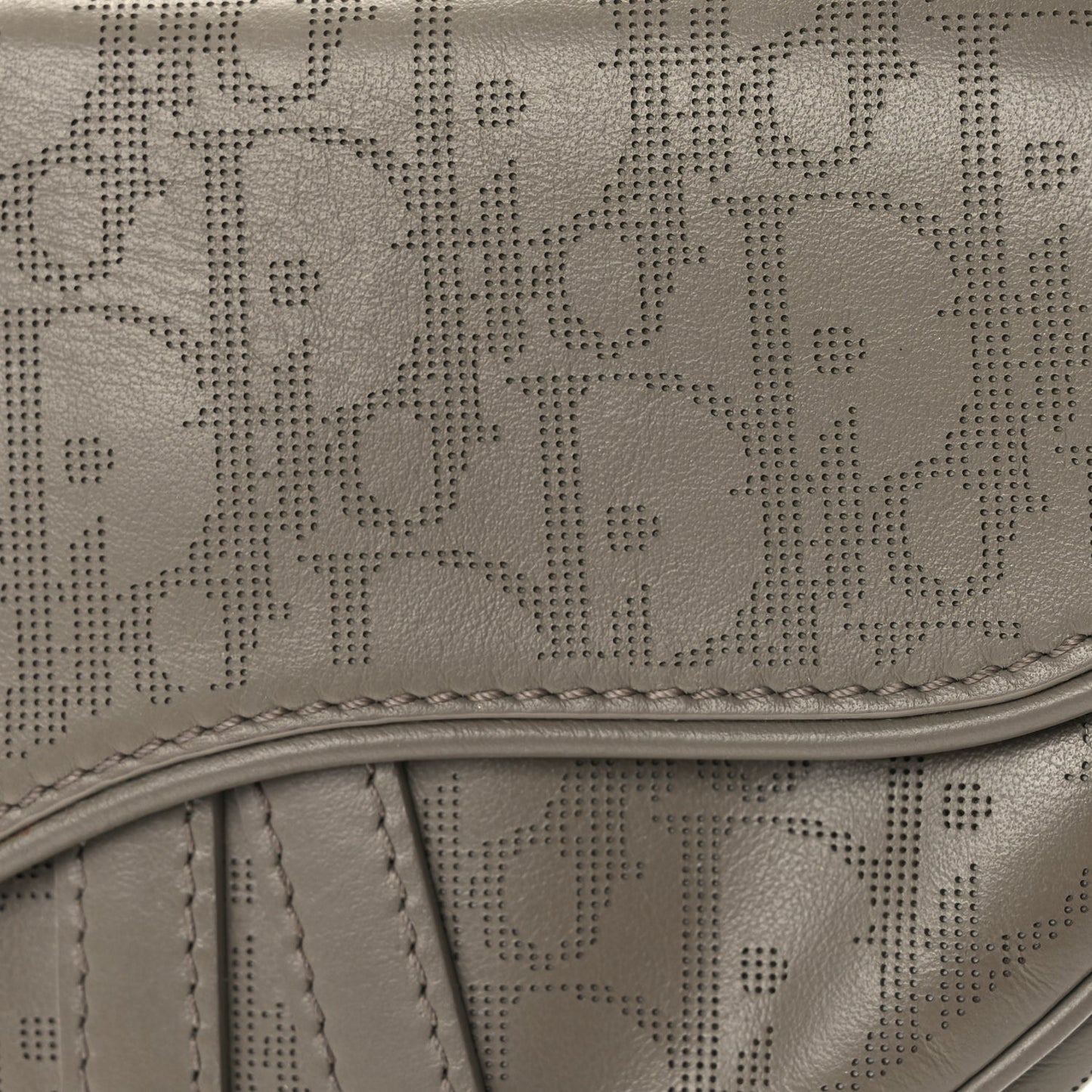 Christian Dior Calfskin Oblique Galaxy Perforated Mens Mini Saddle Bag Marron