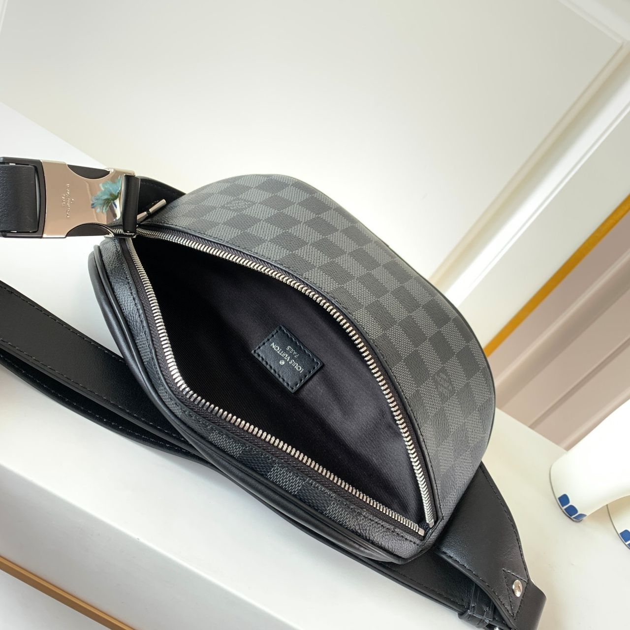 Top Quality Campus Bumbag Damier Graphite Canvas For Men, Bags 10.2in/26cm Top Quality N40362