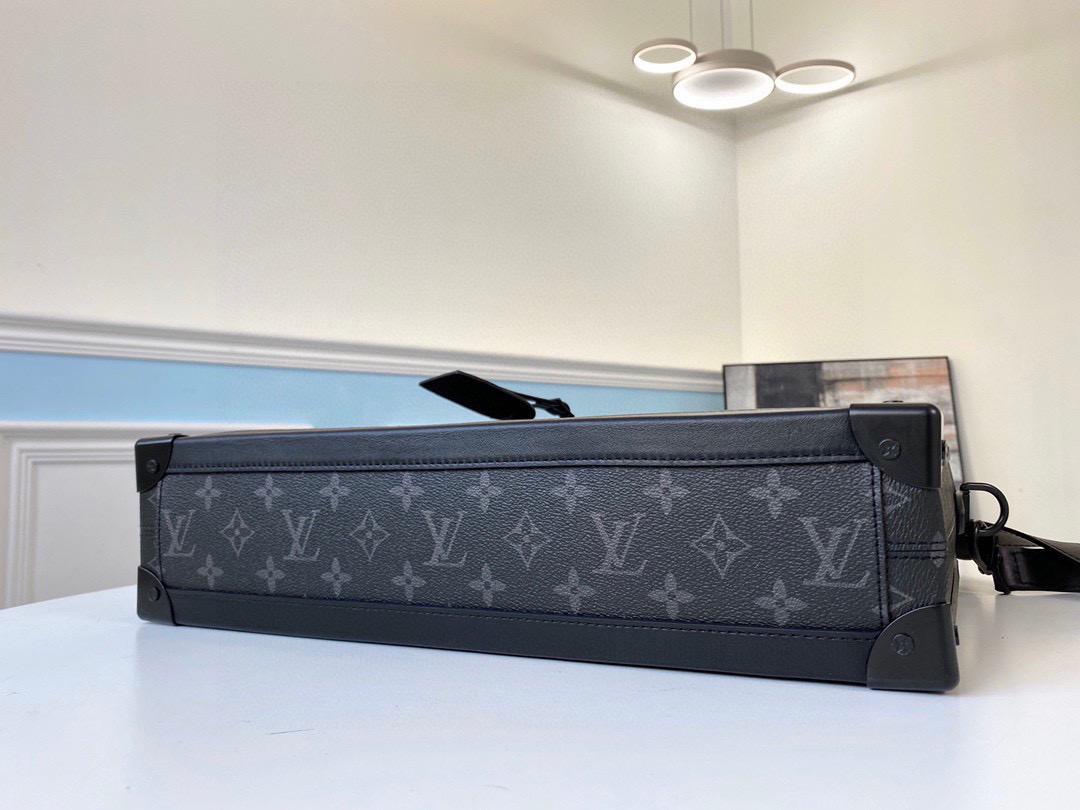 Top Quality Soft Trunk Briefcase Monogram Eclipse Canvas For Men, Bags, Shoulder And Crossbody Bags 11.4in/29cm Top Quality M44952