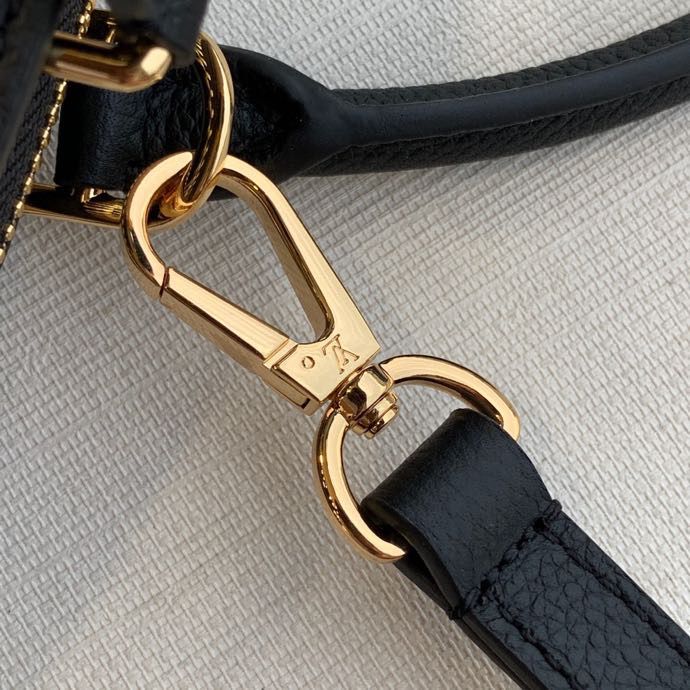 Top Quality Petit Palais Monogram Flowers Beige For Women,  Shoulder And Crossbody Bags 11.4in/29cm Top Quality M58913