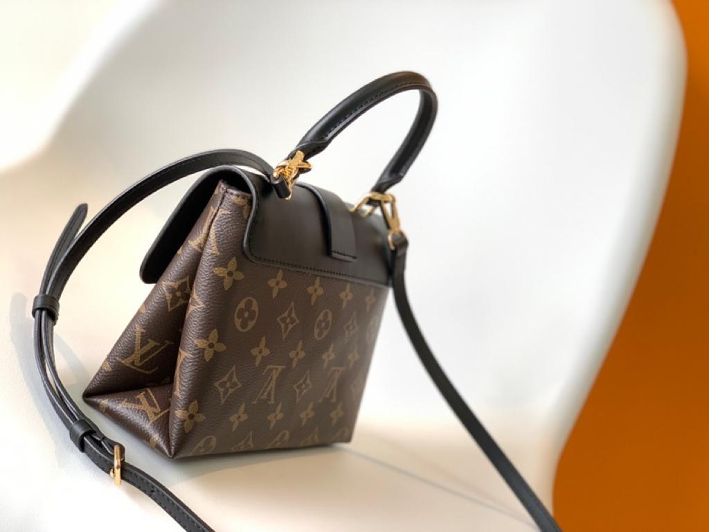 Top Quality Locky BB Monogram Canvas Black For Women, Womens Handbags, Shoulder And Crossbody Bags 7.9in/20cm Top Quality M44141