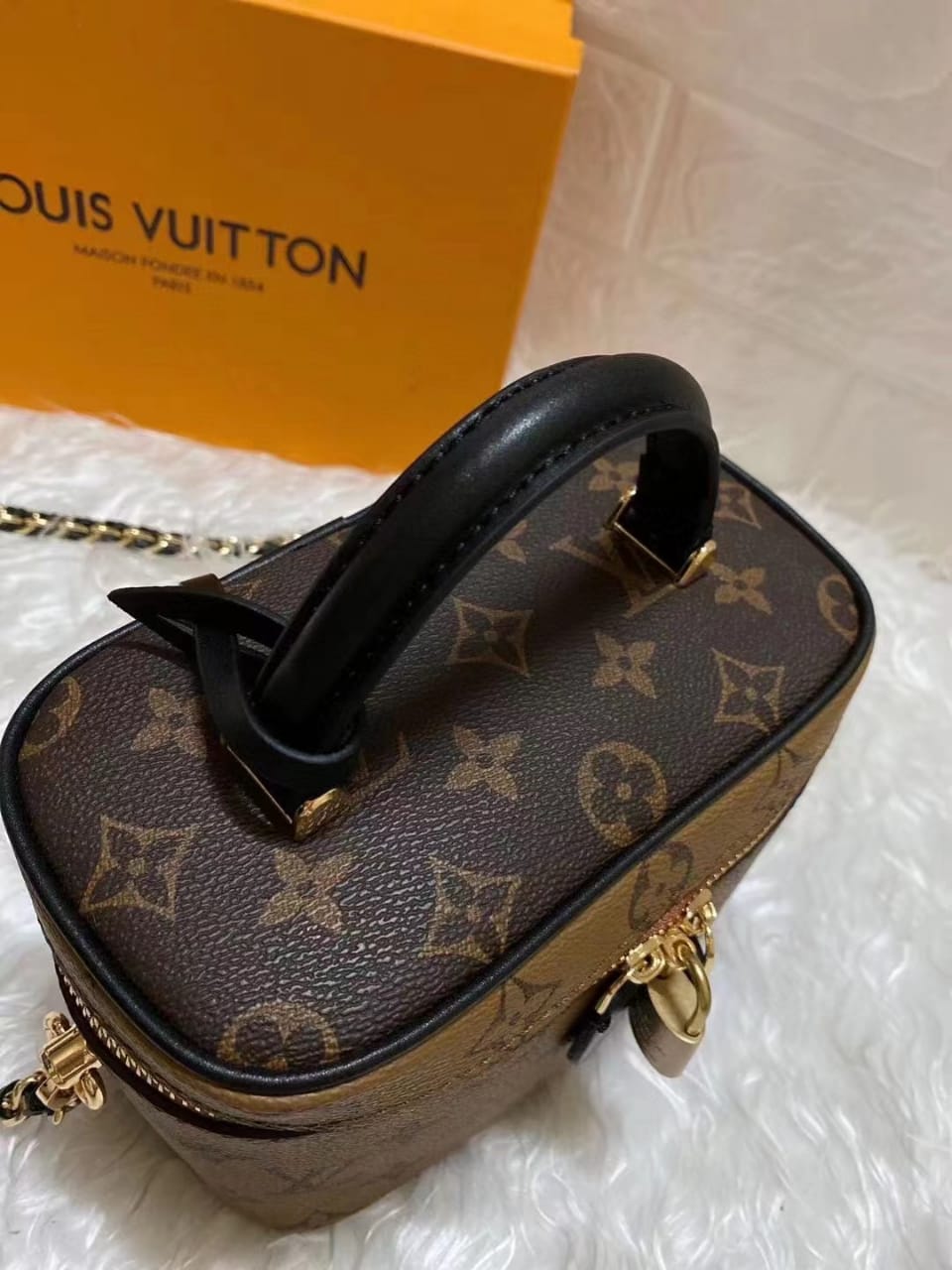 Top Quality Vanity PM Monogram And Monogram Reverse Canvas By Nicolas Ghesquiere For Women,  Shoulder And Crossbody Bags 7.5in/19cm Top Quality M42264