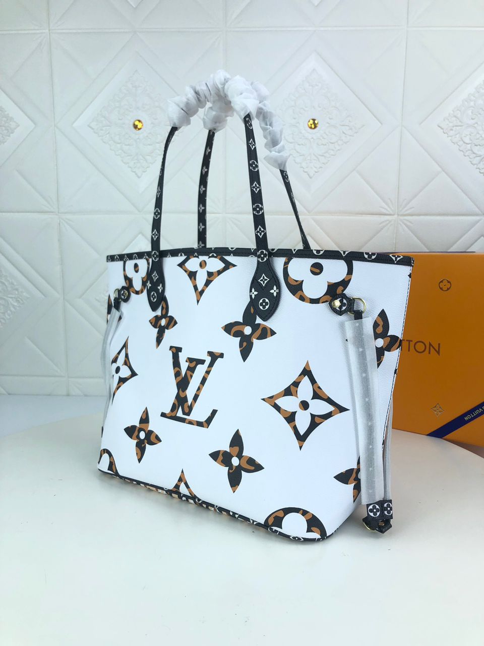 Top Quality Neverfull MM Tote Bag Monogram Jungle Canvas Black/Caramel For Women,  Shoulder Bags 12.2in/31cm Top Quality M44716