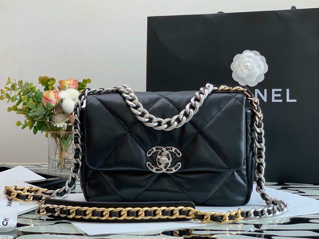 CHL Classic Flap Bag Black For Women 10in/26cm